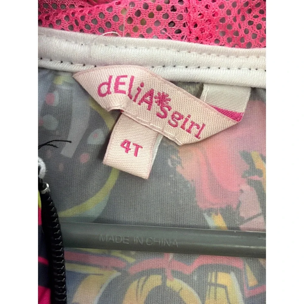 Delia*s Girl kangaroo pocket